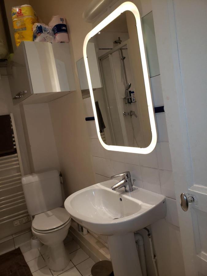 1 Rustique - Bastille Paris Centre Экстерьер фото